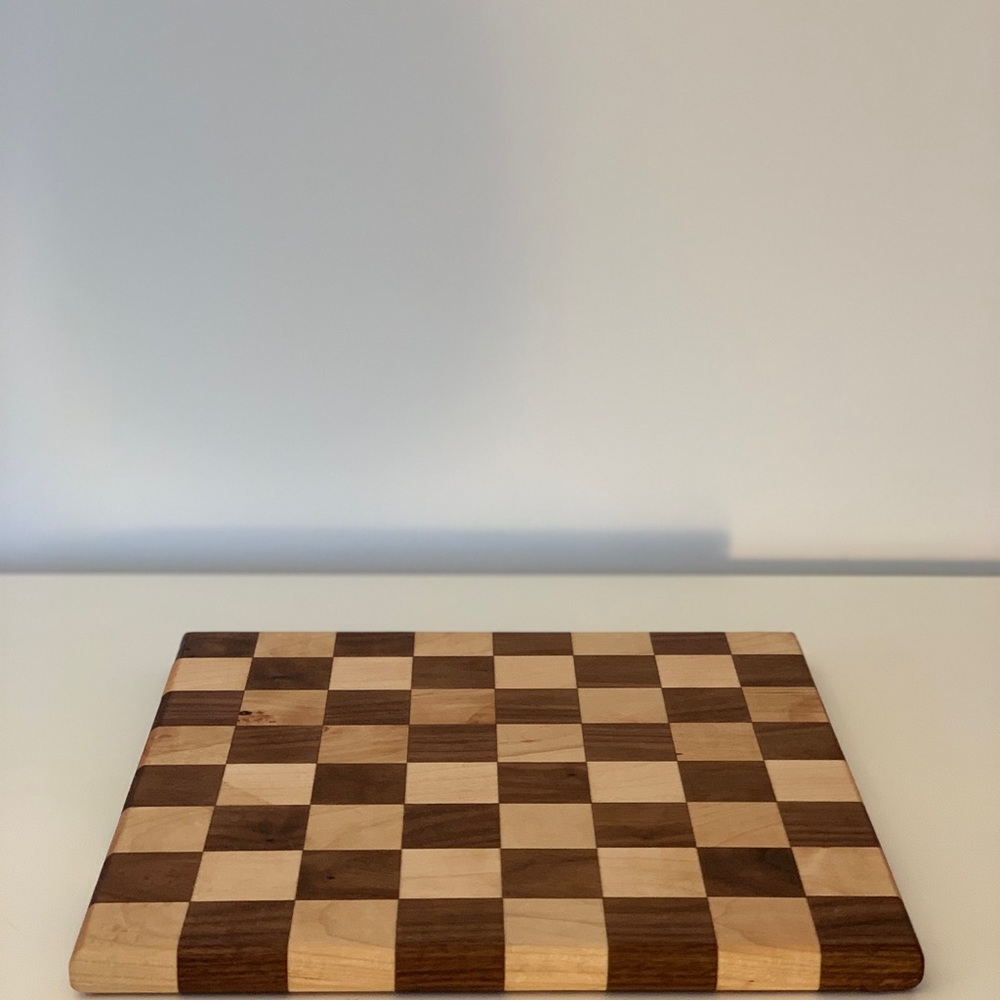 NWOT - checker wood serving cheese board - Picture 2 of 3